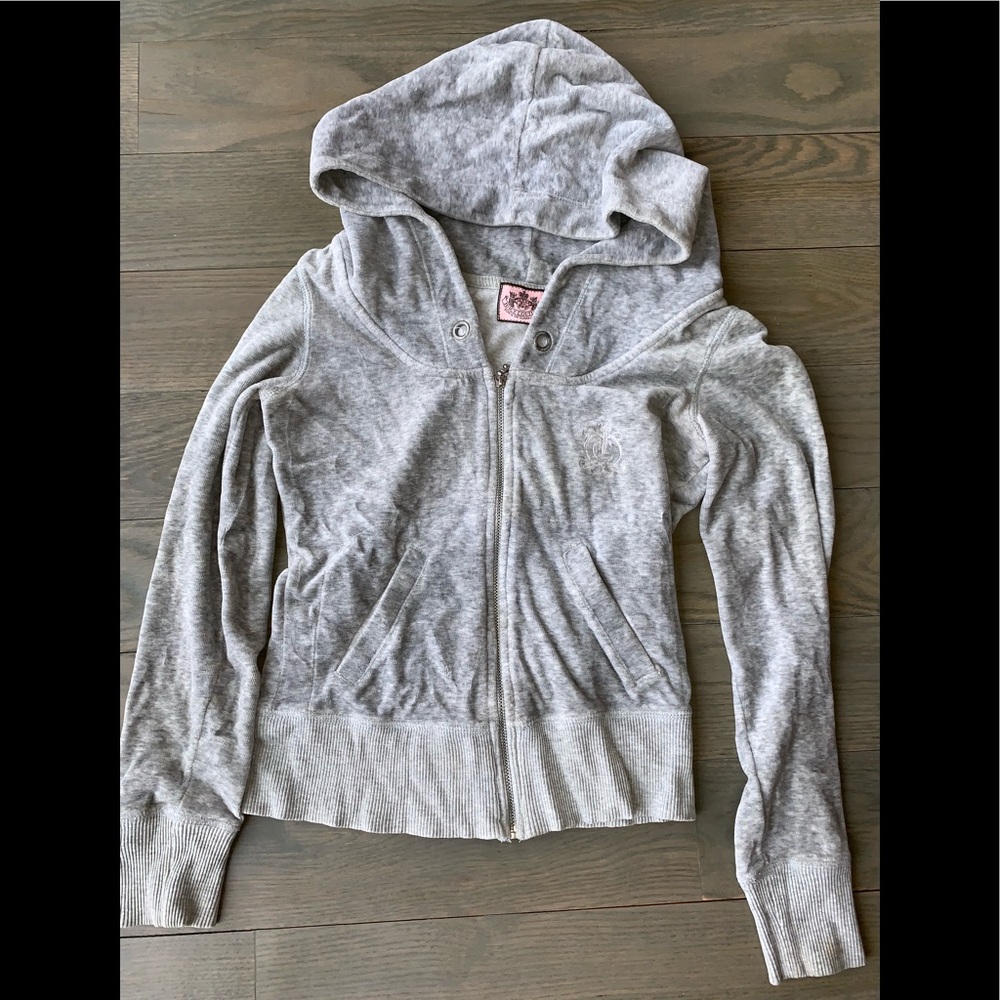 JUICY COUTURE VELOUR ZIP UP SIZE SMALL